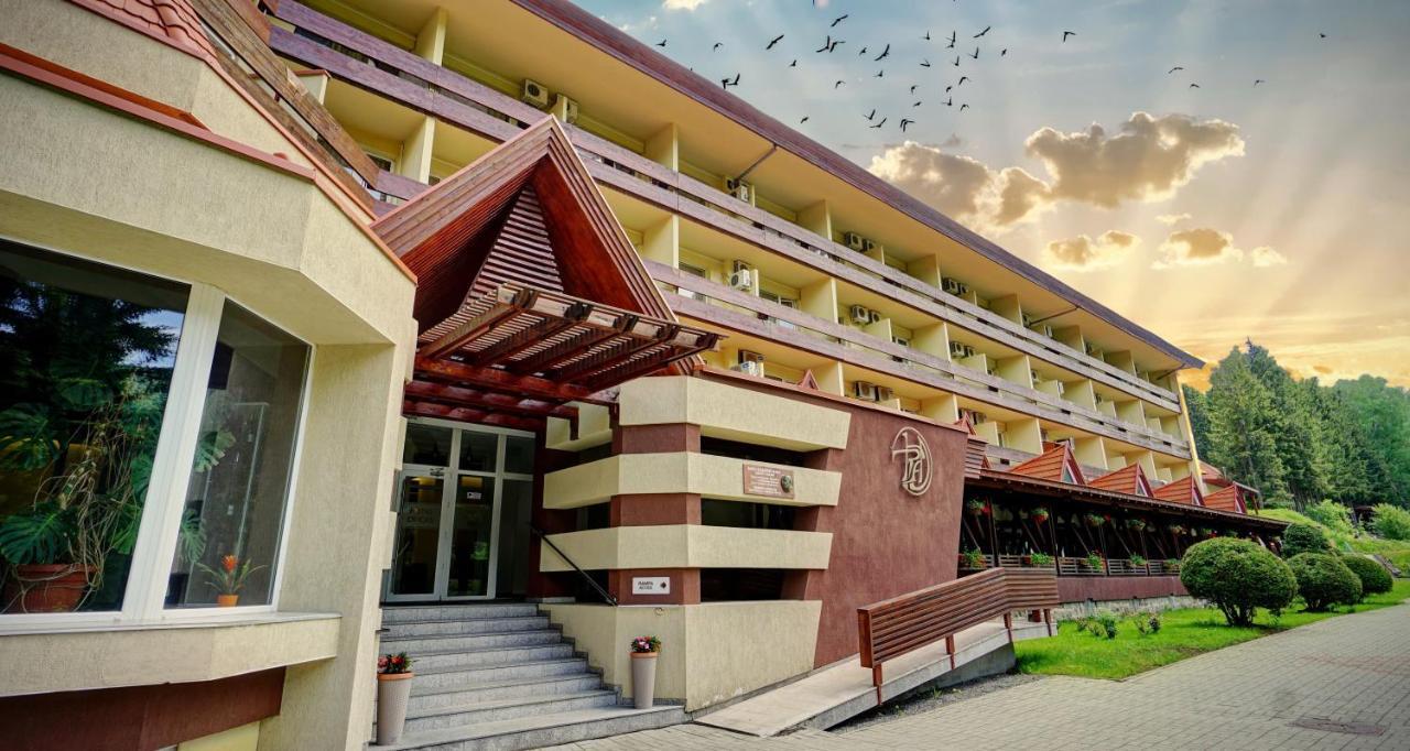 Hotel Ciucas BaileTusnad Exterior photo
